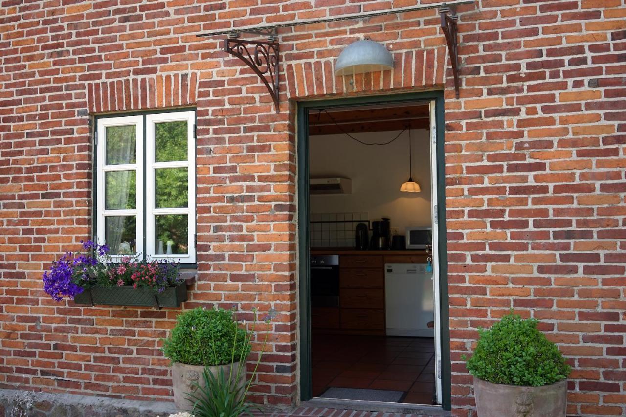 "Haus Auf Dem Berg" Apartment Westensee Ngoại thất bức ảnh